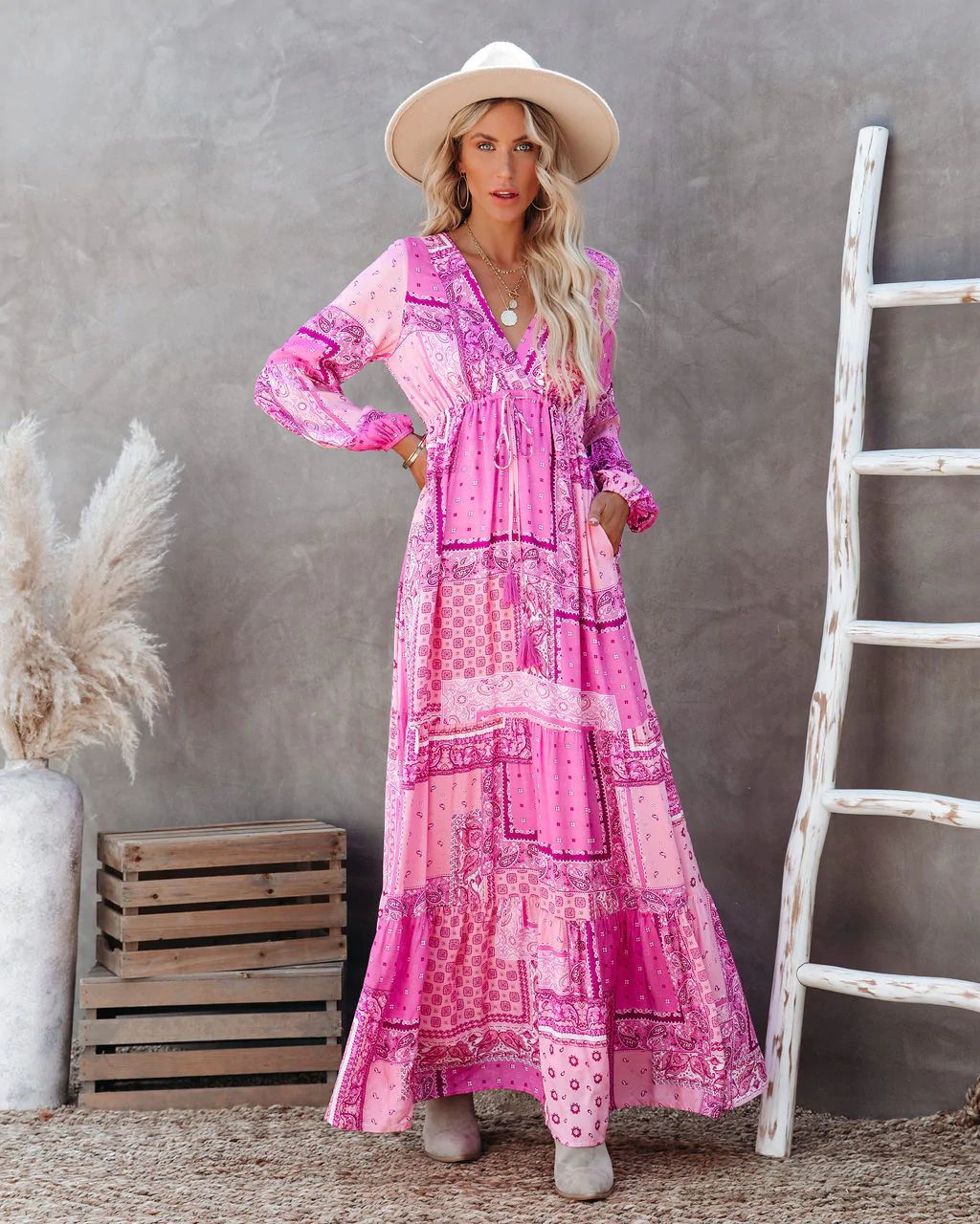 V-neck simple fashion temperament loose bohemian dress