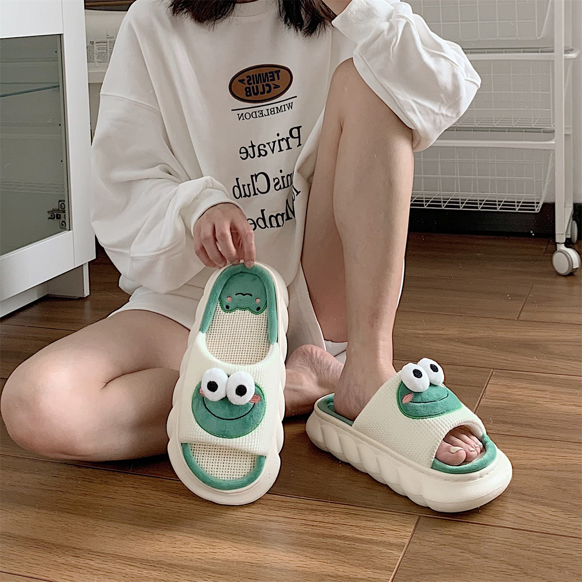 Cute Cartoon Frog Casual Linen Slipper