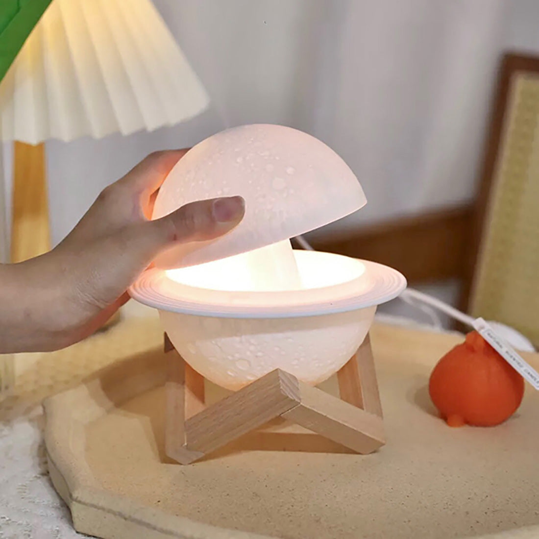 Cool Planet Lamp and Humidifier