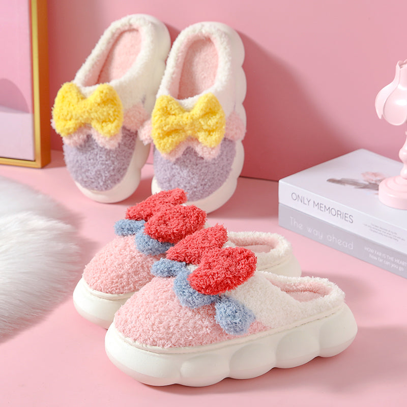 Chaussons en peluche Bowknot