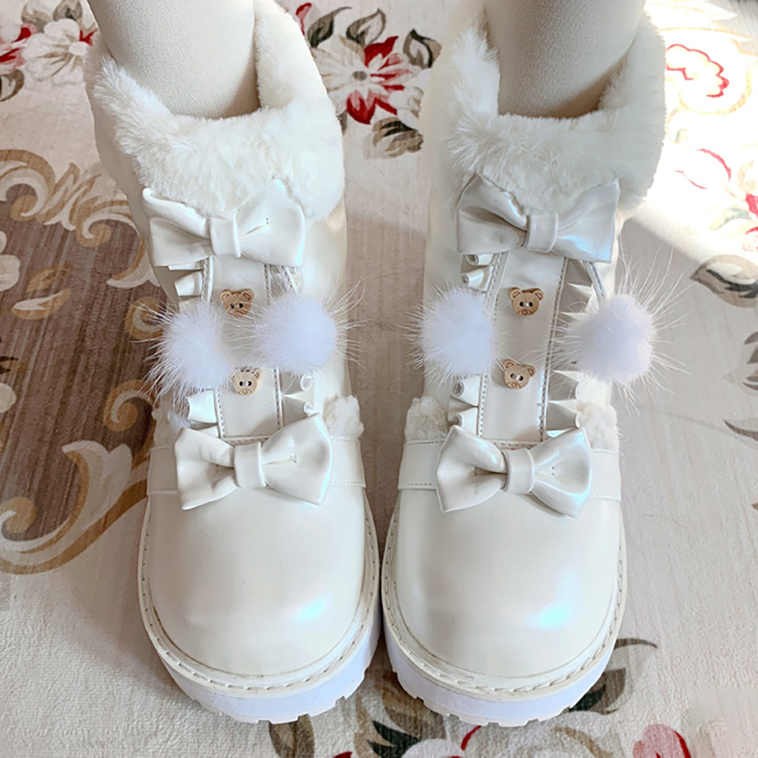 Bottes de neige Fuzzy Ball Lolita