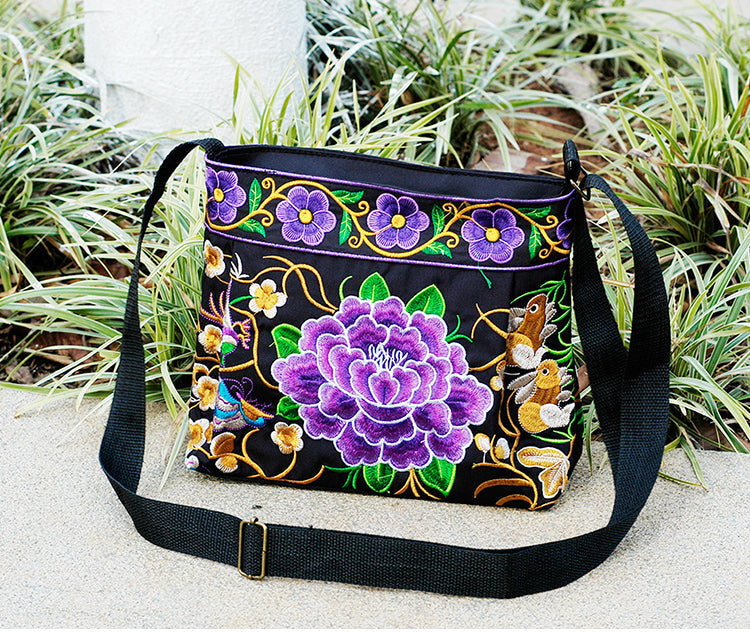 New Women's Bag Ethnic Style Embroidered Bag Embroidered Canvas Bag