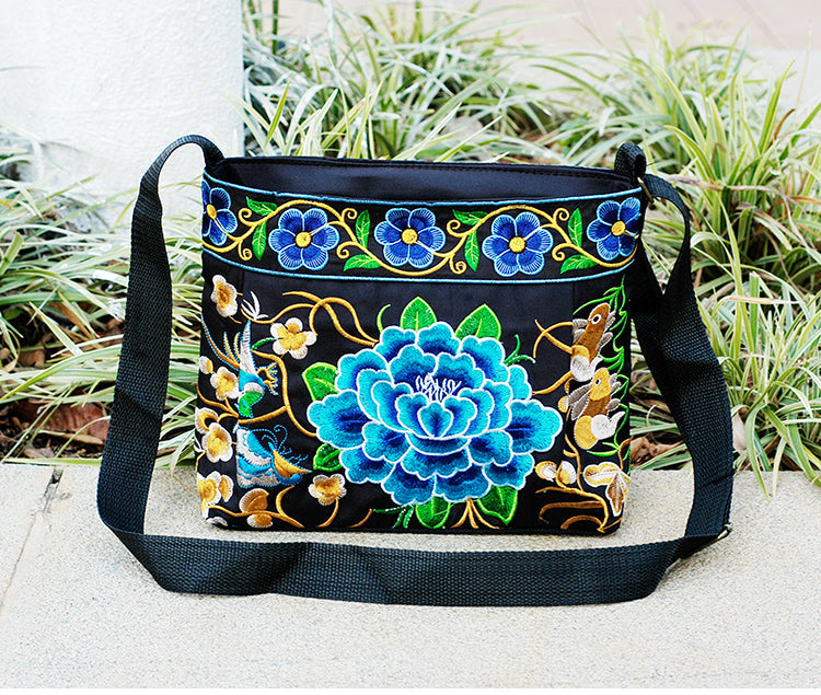 New Women's Bag Ethnic Style Embroidered Bag Embroidered Canvas Bag