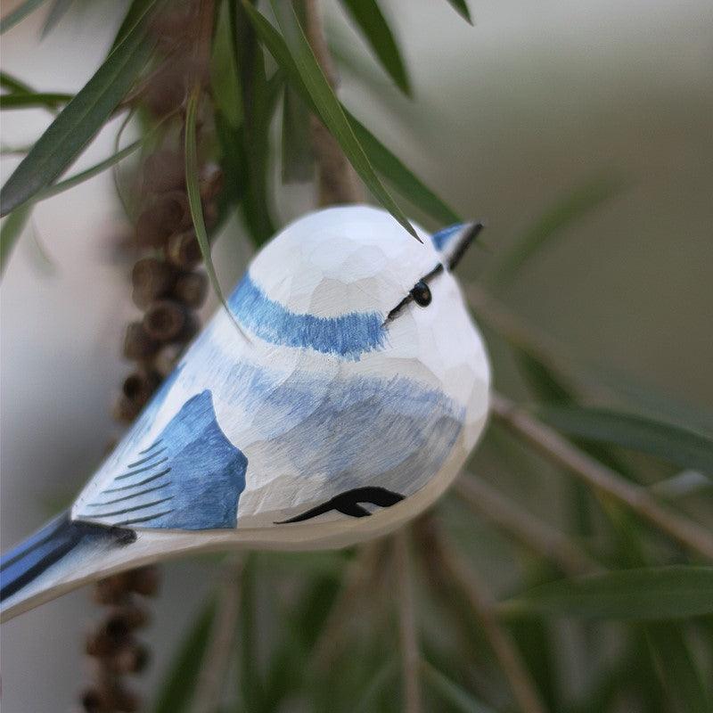 Figurines d'oiseaux mésange azur sculptées à la main en bois peint