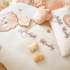 Cute Cartoon Lion Embroidery Bedding Set