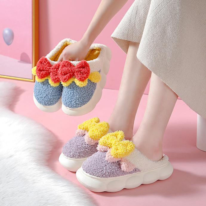 Chaussons en peluche Bowknot