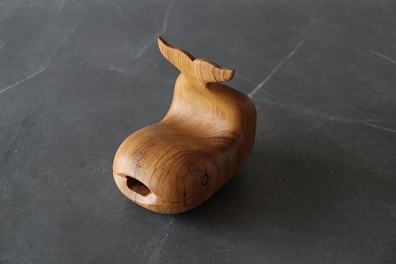 Pen holder Hand-Carved Whale Teak Wood