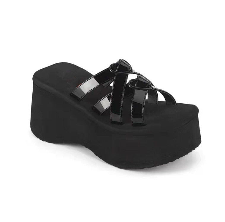 Sandalias de cuña con plataforma para mujer, zapatillas de verano con banda cruzada gótica