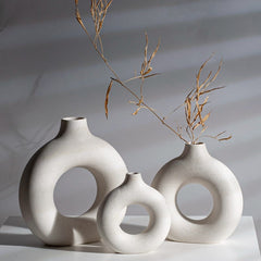 ArtZ® Hollow Ceramic Vase