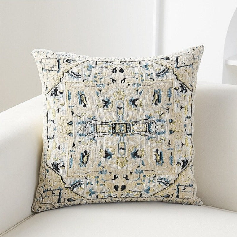 La collection de housses de coussin Vintage Tapestry