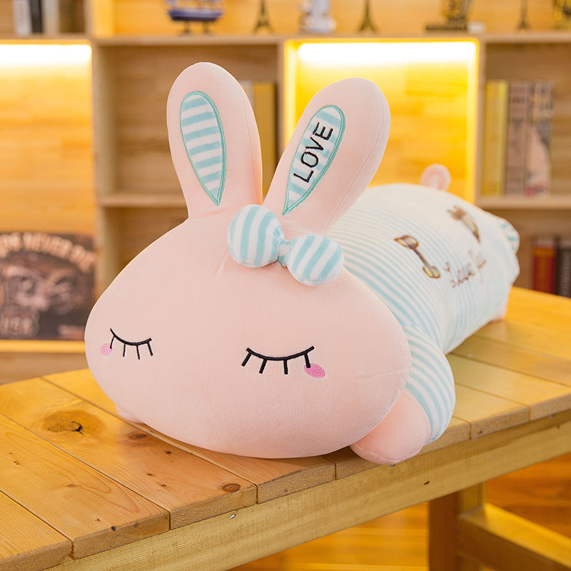 Jouet en peluche en peluche de lapin mignon