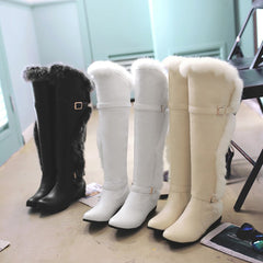 Bottes d'hiver au genou chics en fausse fourrure