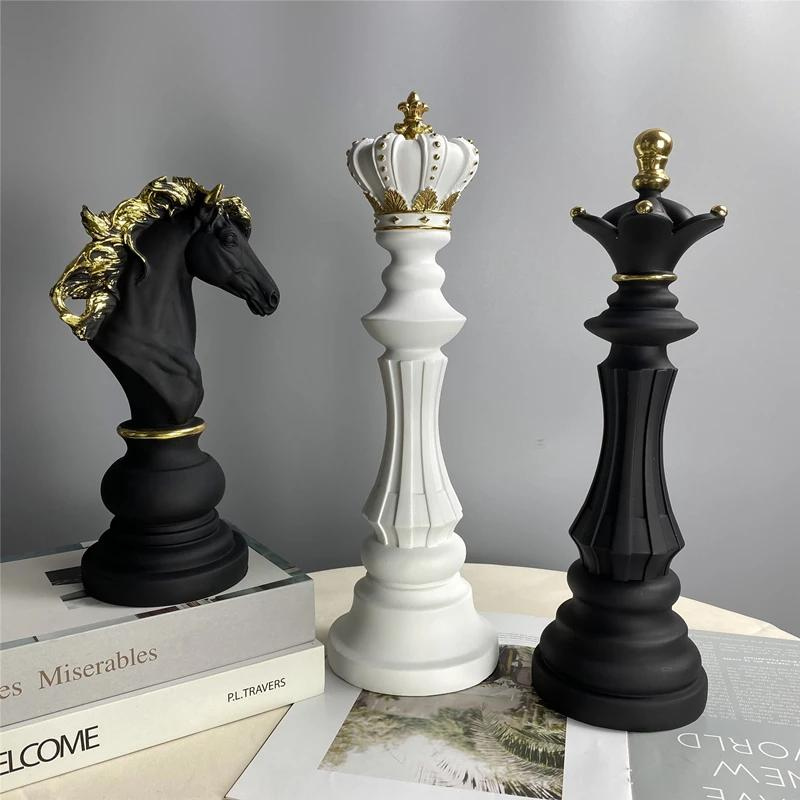 ArtZ® Chess Statue