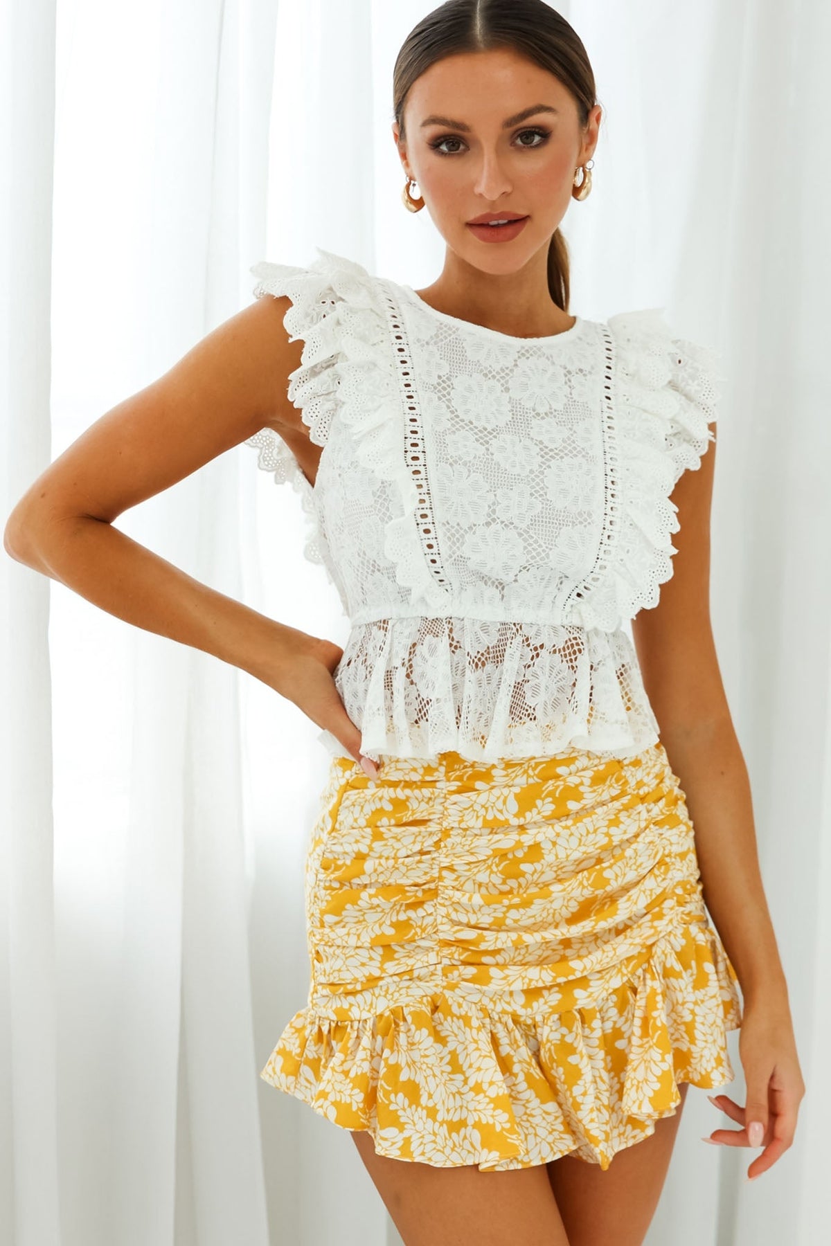 Everton Broderie Anglaise Frill Peplum Top White