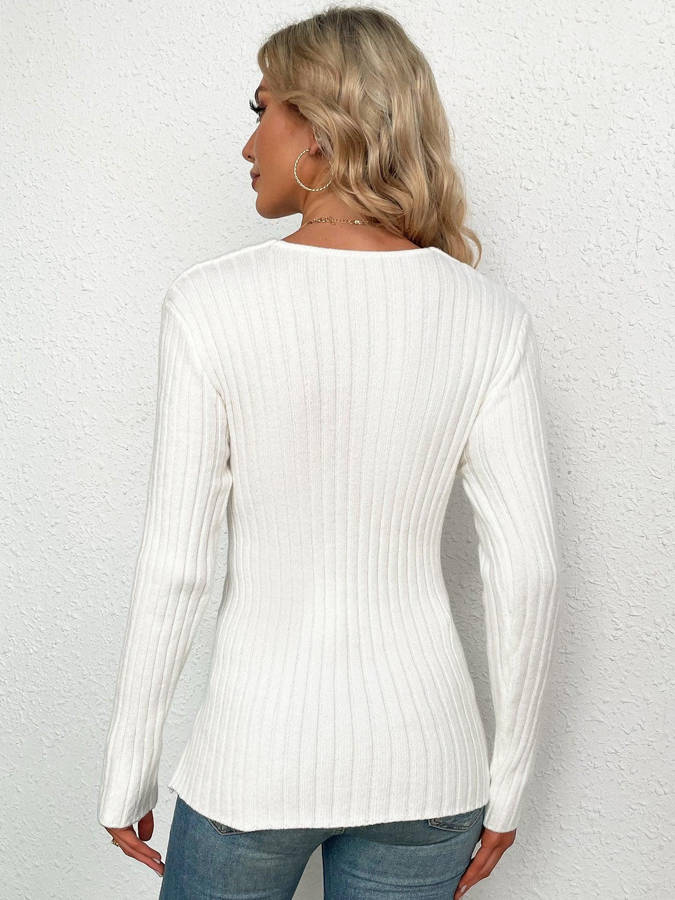 Überkreuzter Rippstrickpullover