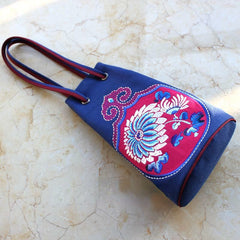 Original ethnic style patch embroidery small handle with special bag