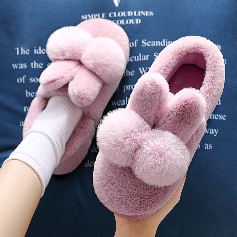 Lindas zapatillas de casa cálidas con orejas de conejo de conejito de peluche