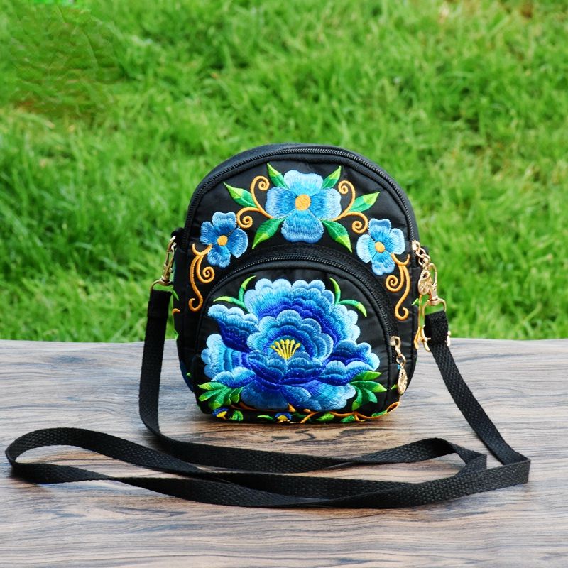 New Ethnic Girl Slung Small Bag Embroidered Canvas Coin Purse Casual Joker Shoulder Phone Bag