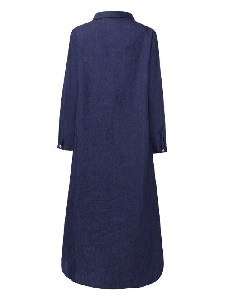 Lässiges, lockeres Denim-Maxi-Hemdkleid mit Knopfleiste vorne, unregelmäßigem Schlitzsaum und Vordertaschen 