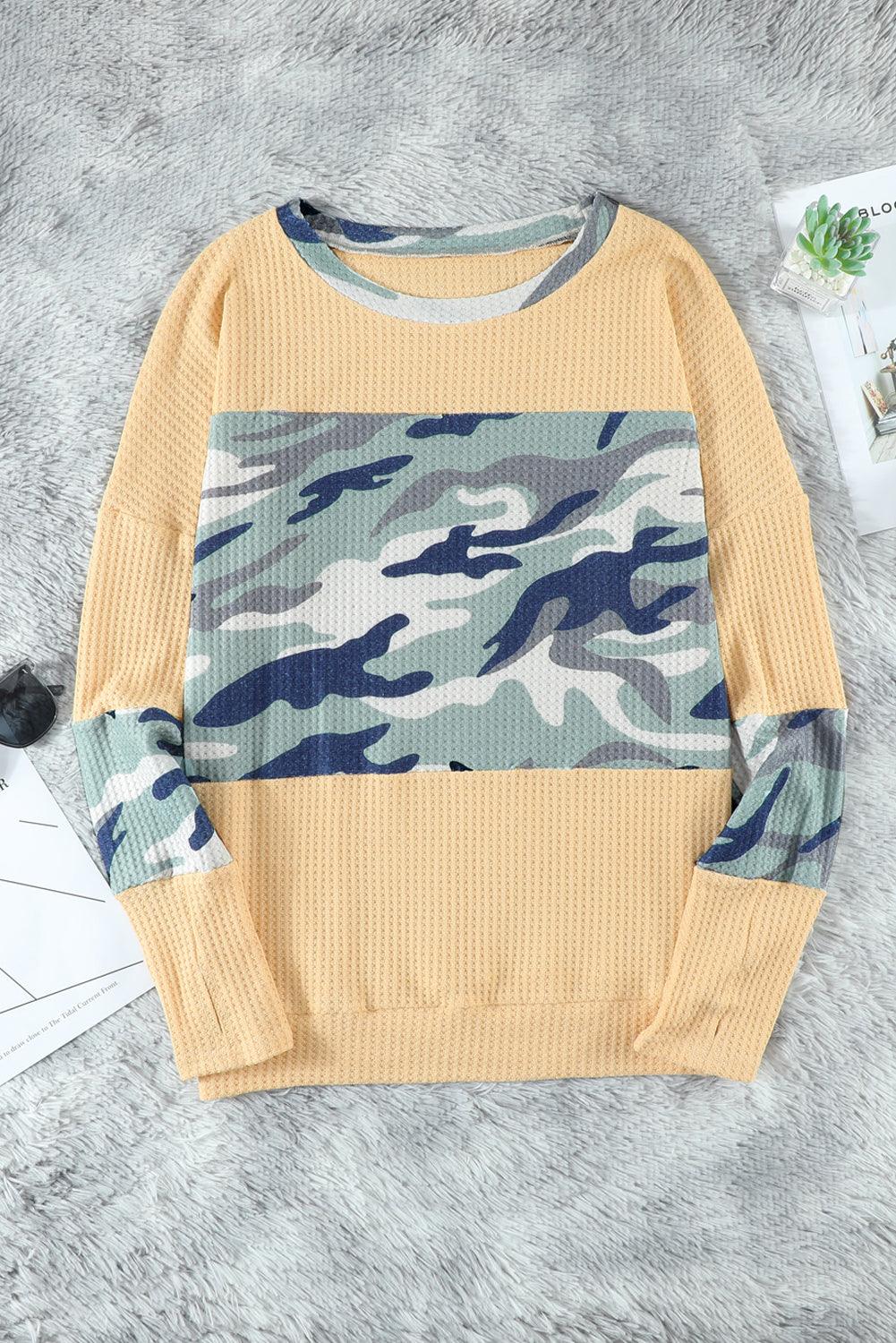 Pullover aus Waffelstrick mit Camouflage-Farbblock