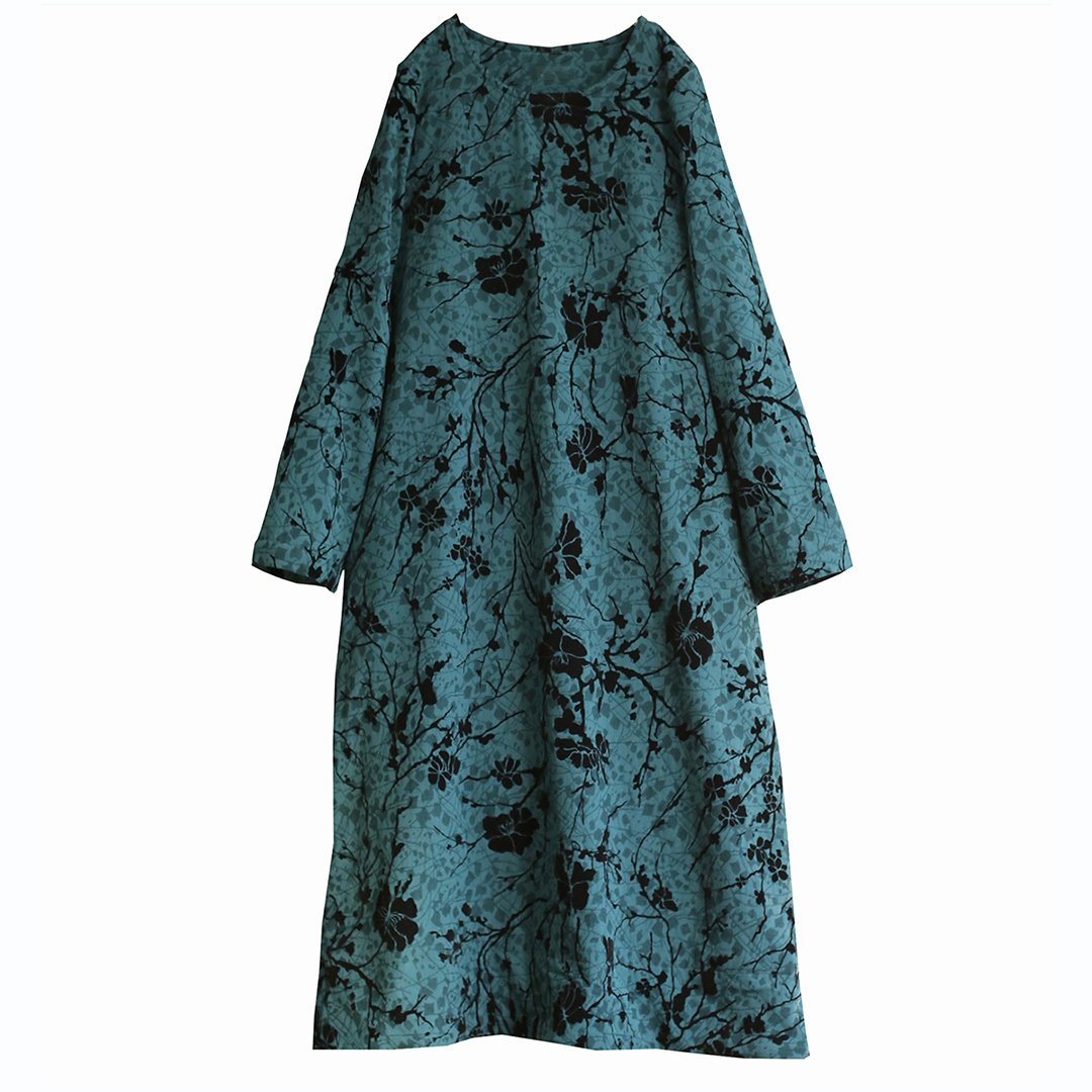 Fleece-Kleid im Ethno-Stil mit Blumenmuster