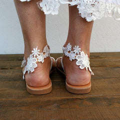 Sandalias de boda blancas planas con tiras florales de novia para mujer