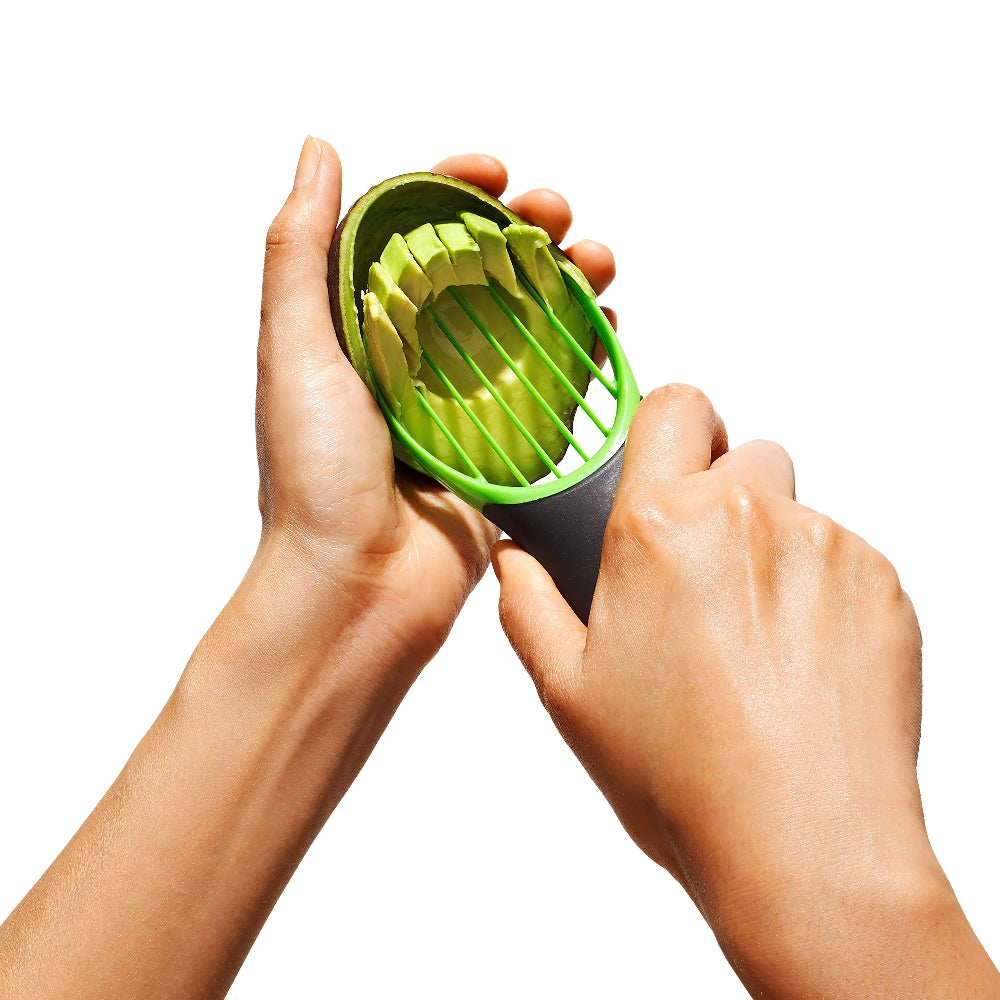 Good Grips 3-in-1 Avocado Slicer - Green