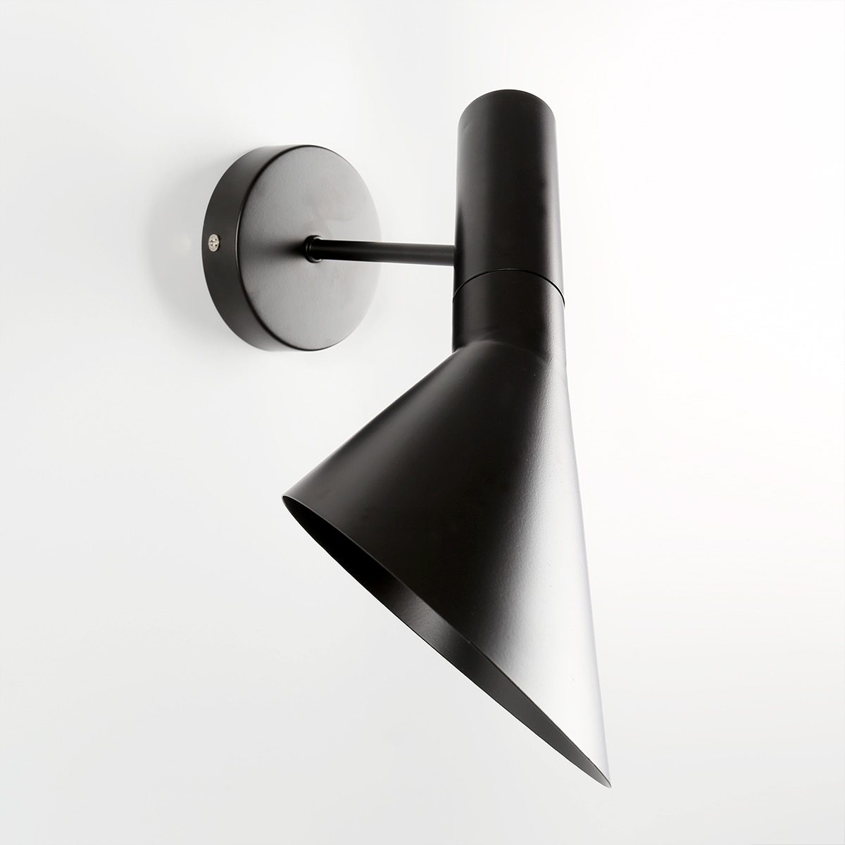 Aldus - Modern Wall Lamp