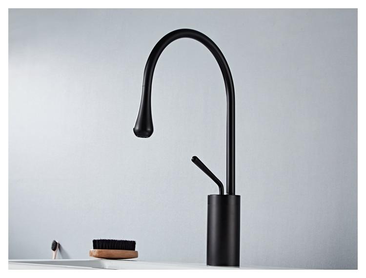 Raffeto - Brass Crane Bathroom Faucet