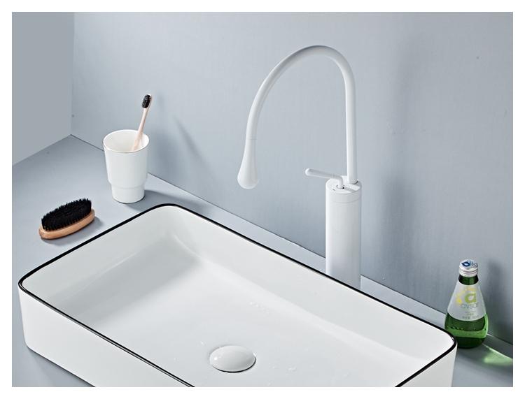 Raffeto - Brass Crane Bathroom Faucet