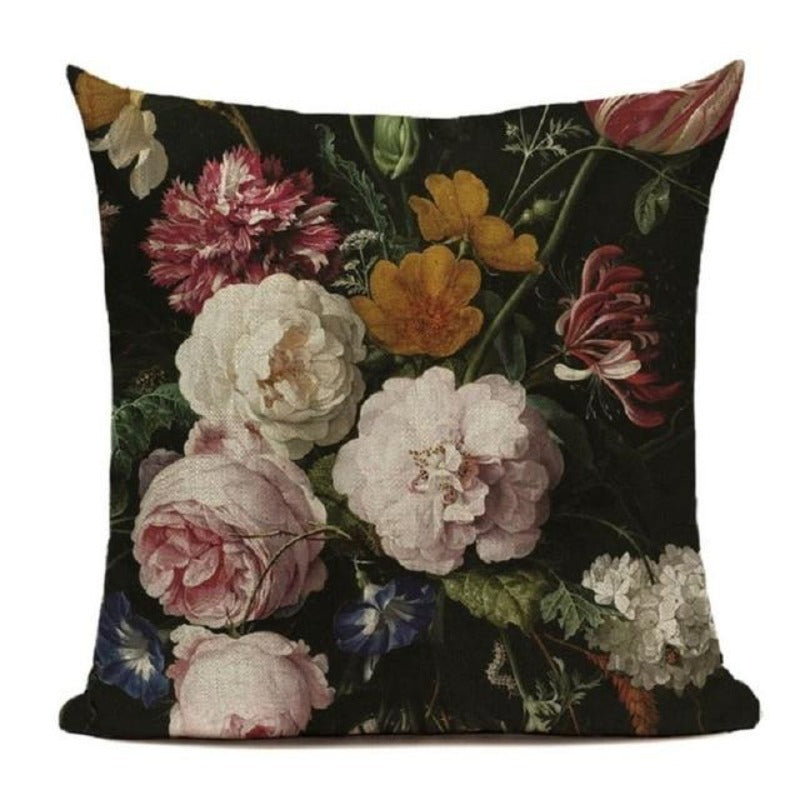 La collection de housses de coussin floral Dark Romance