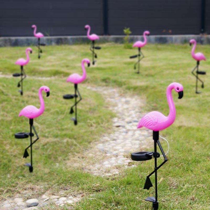 Solar Power Flamingo Garden Lamp