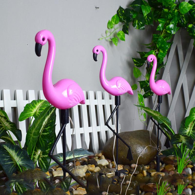 Solar Power Flamingo Garden Lamp