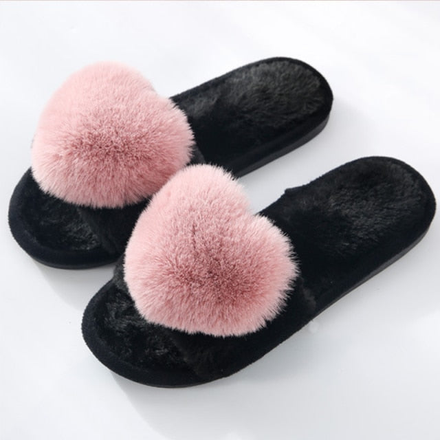 Pantuflas de gamuza cálidas de felpa con forma de corazón lindo