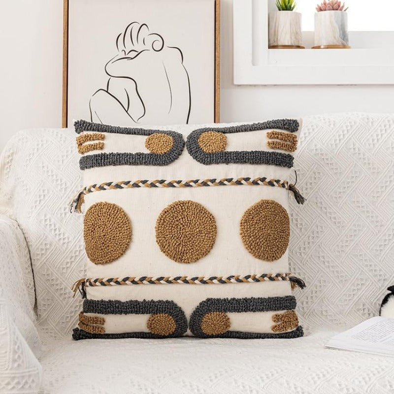 La collection de housses de coussin à géométrie abstraite