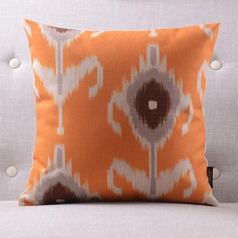 La collection de housses de coussin Clementine + Teal Ikat