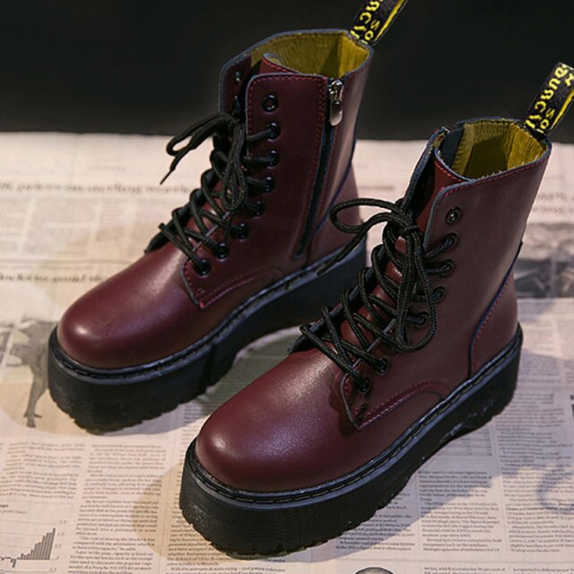 Women Grunge Shoes Platform Lace-up Combat Boots