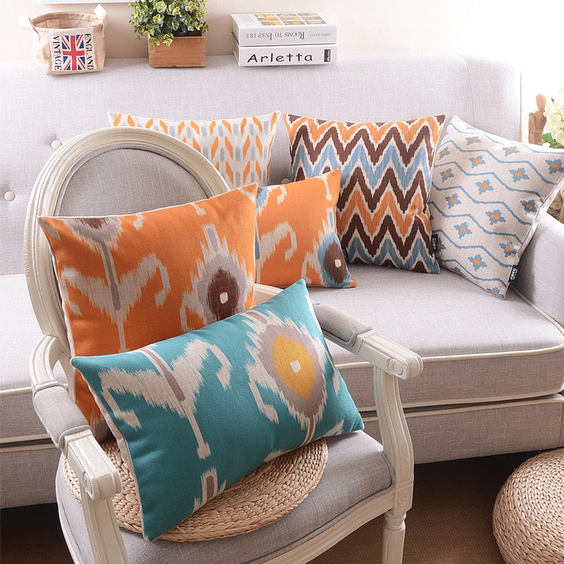 La collection de housses de coussin Clementine + Teal Ikat