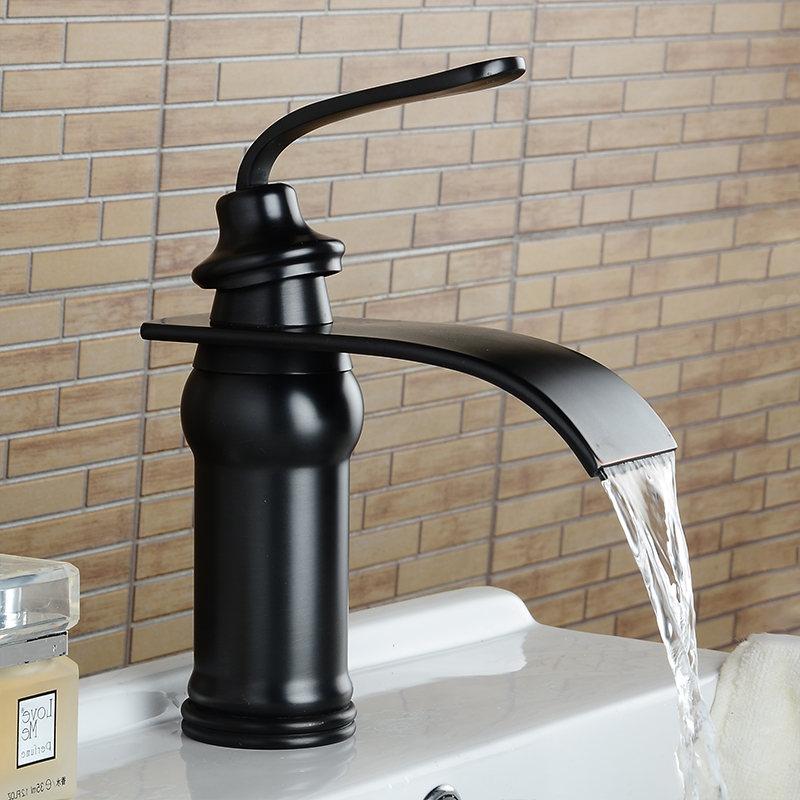 Ames – Vintage-Wasserfall-Wasserhahn aus Messing