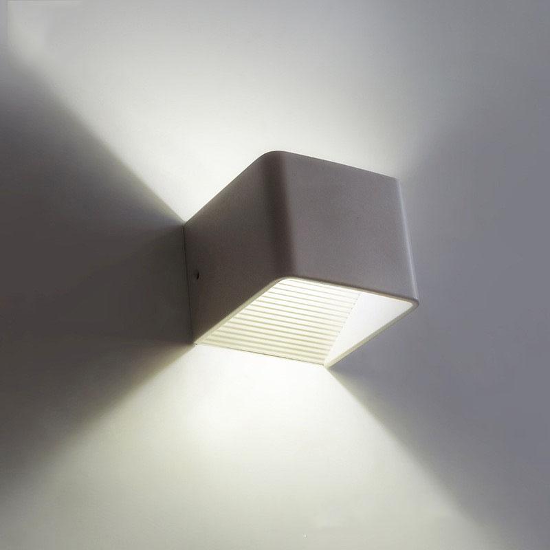 Moderne LED Up Down Cube Wandleuchte