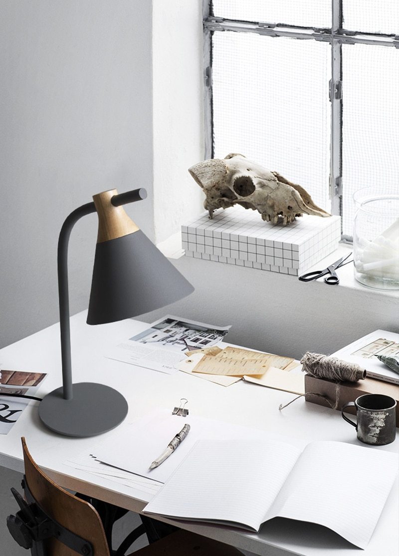 Patriam - Modern Nordic Desk Lamp