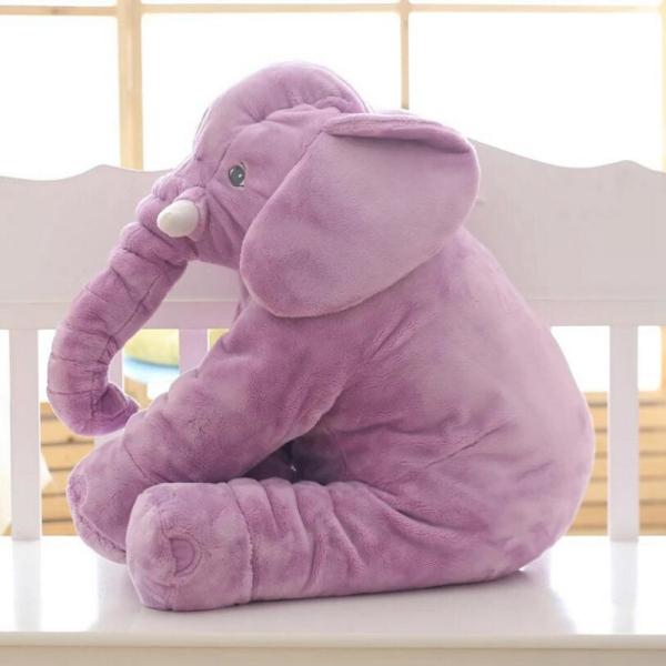 Lindo elefante de peluche de juguete