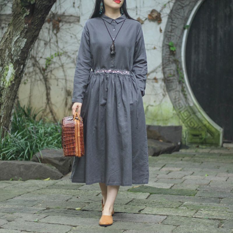 Frühlings-Retro-Kleid aus Leinen mit floraler Stickerei und elastischem Bund