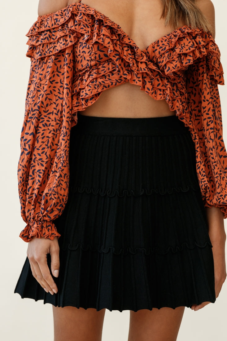 Rosarito Long Balloon Sleeve Halterneck Crop Top Leaf Print Tan