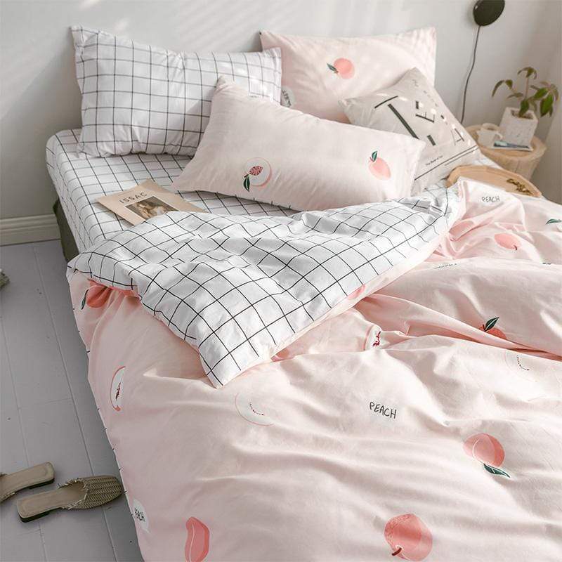 Sweet Peach Theme Comfortable Bedding Set