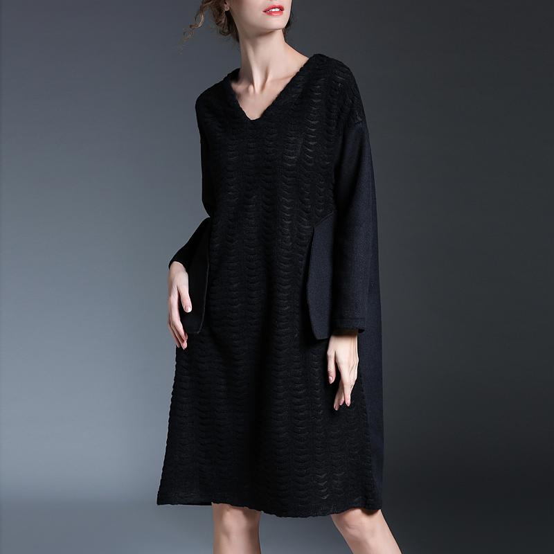 Winter Long-sleeved V-neck Woolen Dress