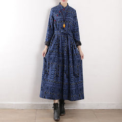 Winterkleid mit Retro-Print aus Baumwollleinen mit Pelz